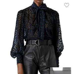 Meet your Posher, Oma